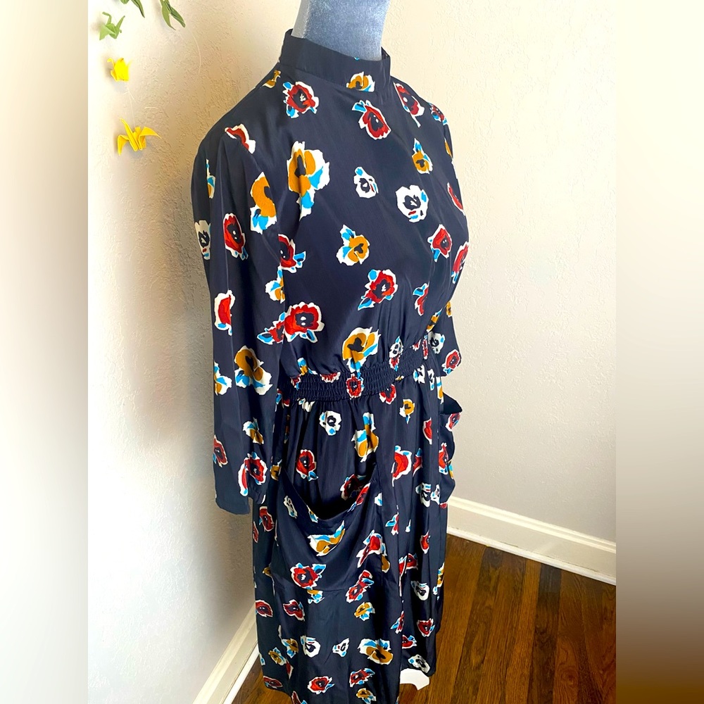 Roolee Women's Floral Dress with Elastic Waist Band and Front Pockets Size M